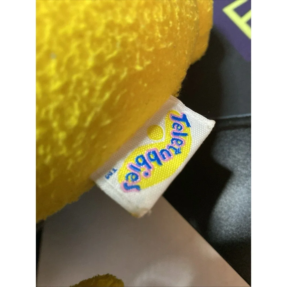 Vintage Hasbro Playskool 1998 Talking Teletubbie Laa Laa Yellow Plush 16